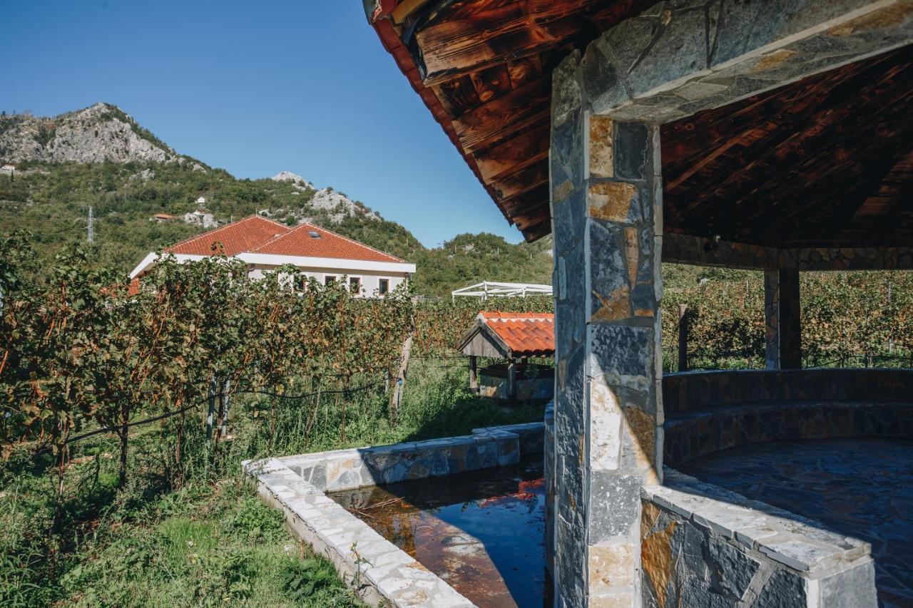 Eco Winery Lipovac Apartments Cetinje Ngoại thất bức ảnh